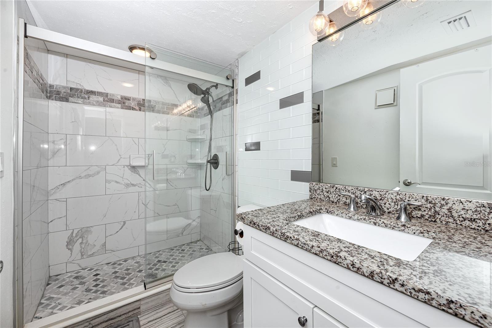 Image 20 of 58 For 7600 Sun Island Drive S 107