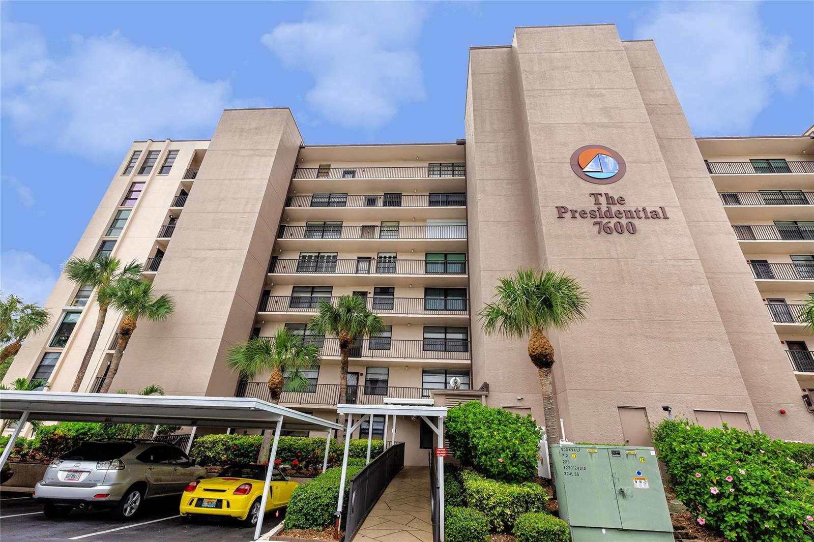 Image 54 of 58 For 7600 Sun Island Drive S 107