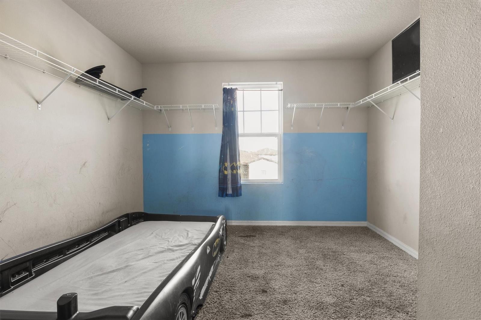 Image 26 of 26 For 884 Cambridge Drive