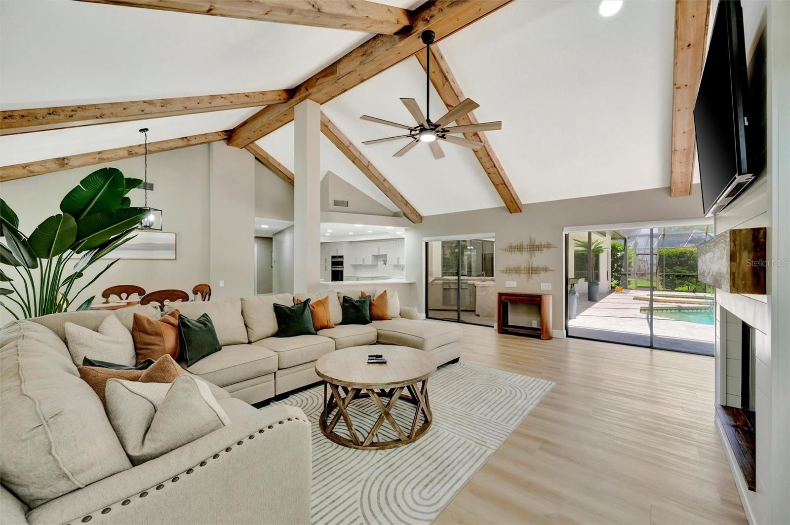 Image 10 of 96 For 15507 Fentress Court