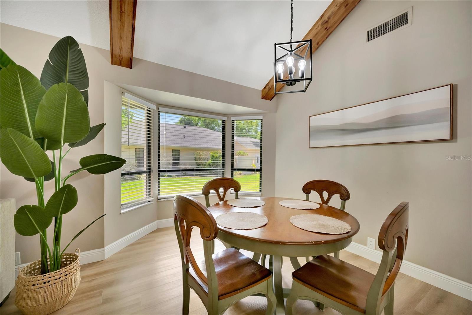 Image 13 of 96 For 15507 Fentress Court