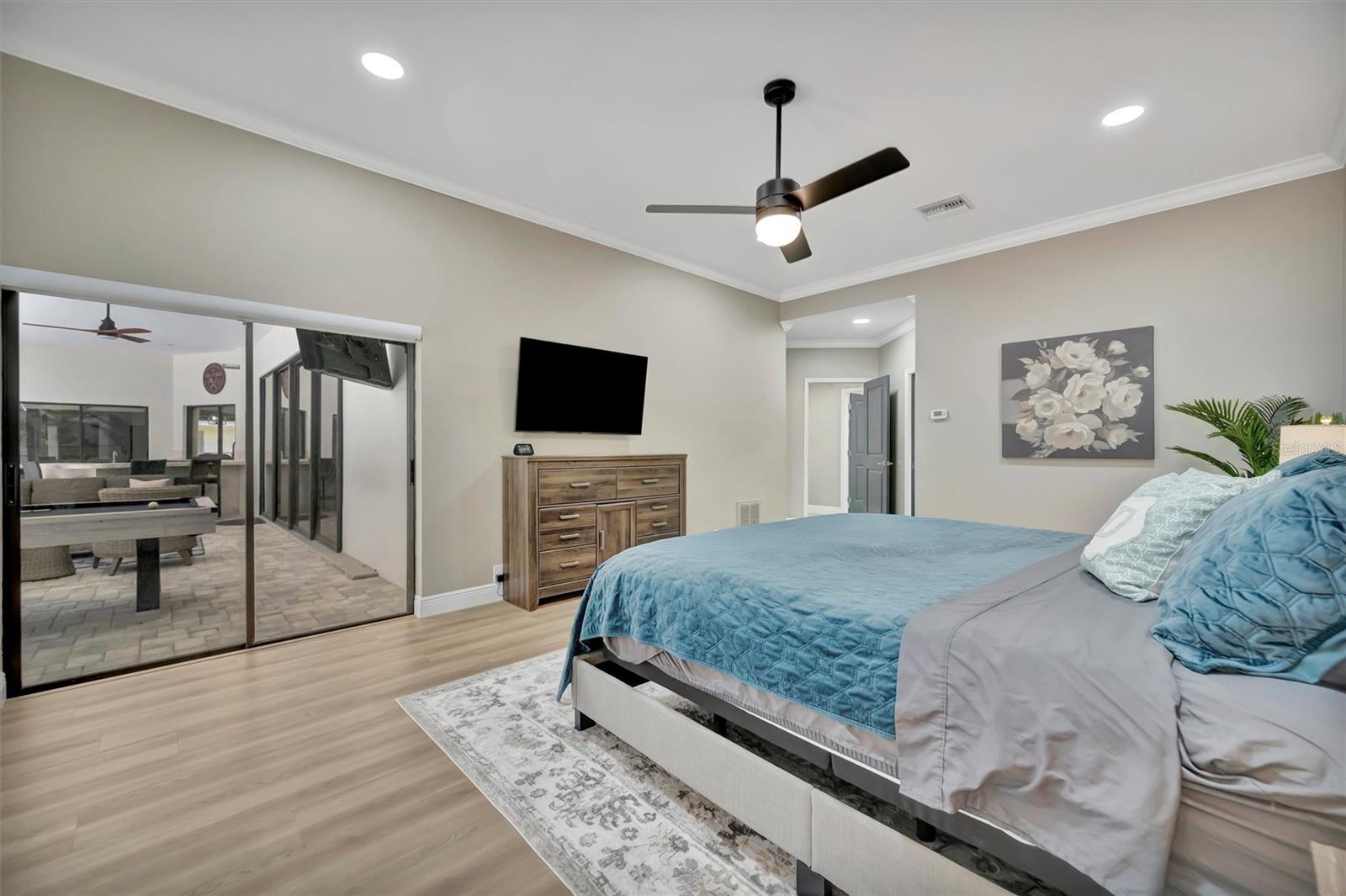 Image 29 of 96 For 15507 Fentress Court