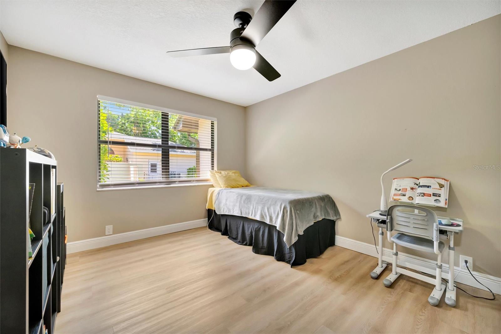 Image 43 of 96 For 15507 Fentress Court