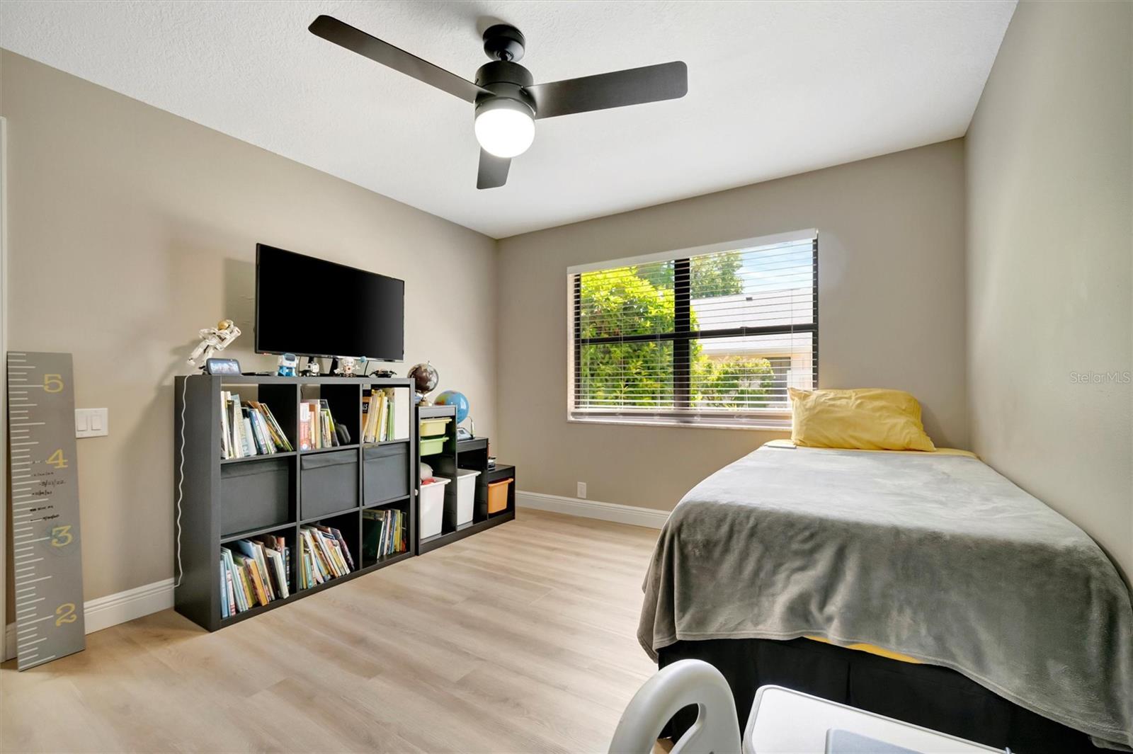 Image 44 of 96 For 15507 Fentress Court