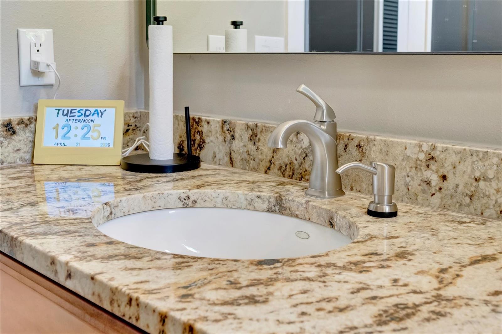 Image 48 of 96 For 15507 Fentress Court