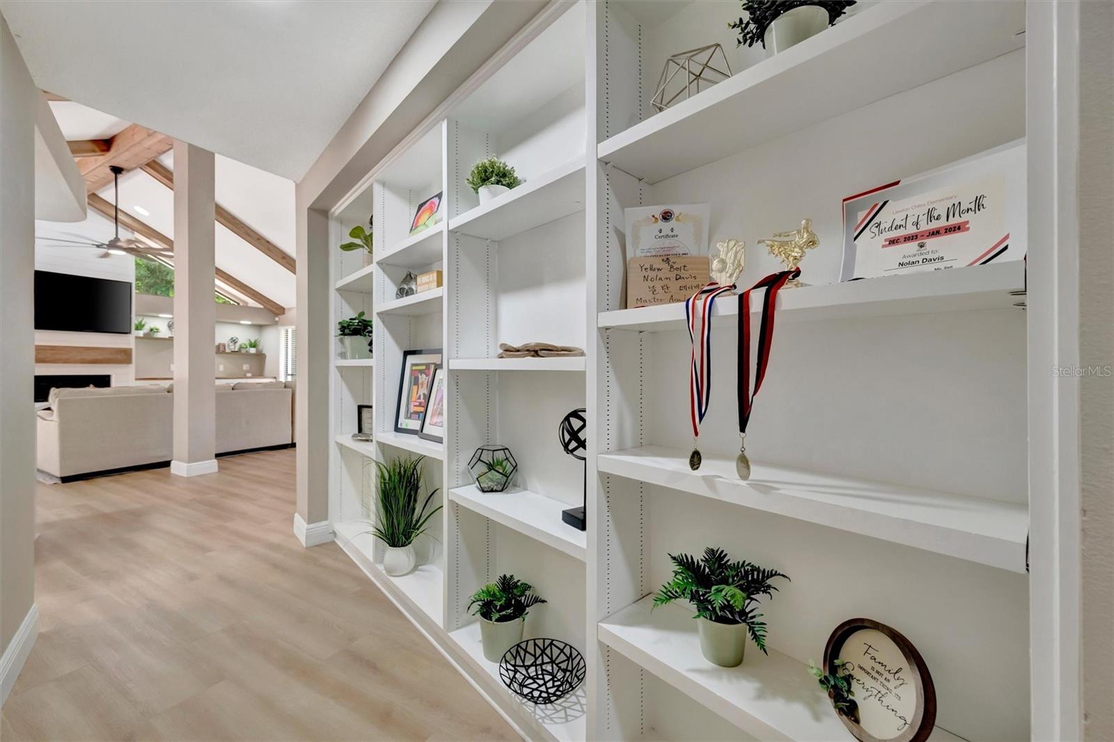 Image 49 of 96 For 15507 Fentress Court