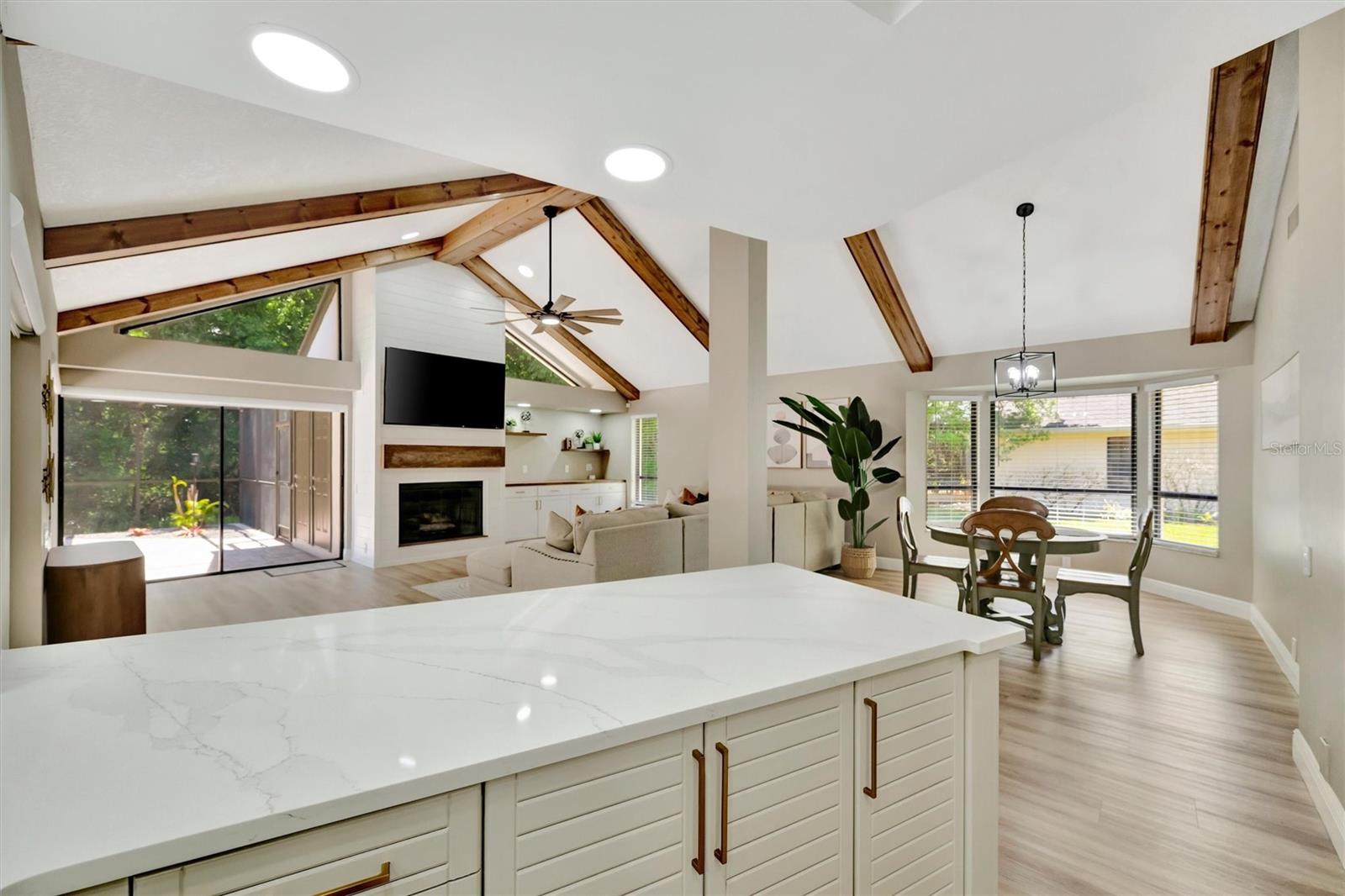 Image 60 of 96 For 15507 Fentress Court