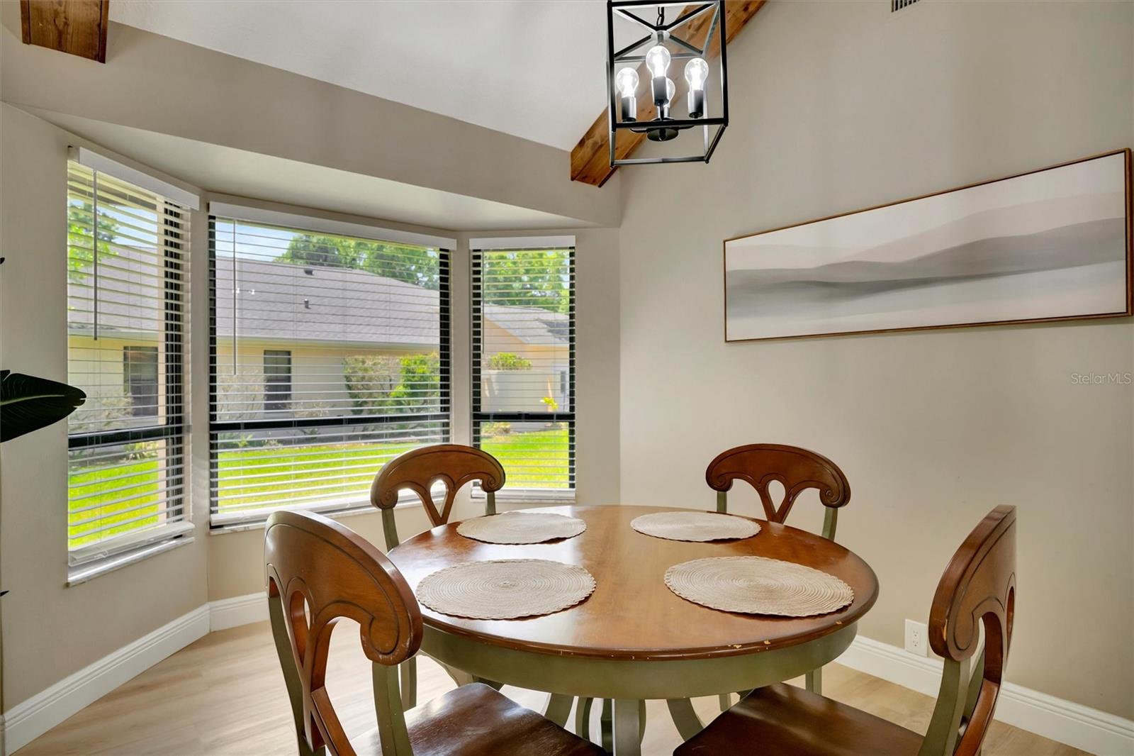 Image 61 of 96 For 15507 Fentress Court