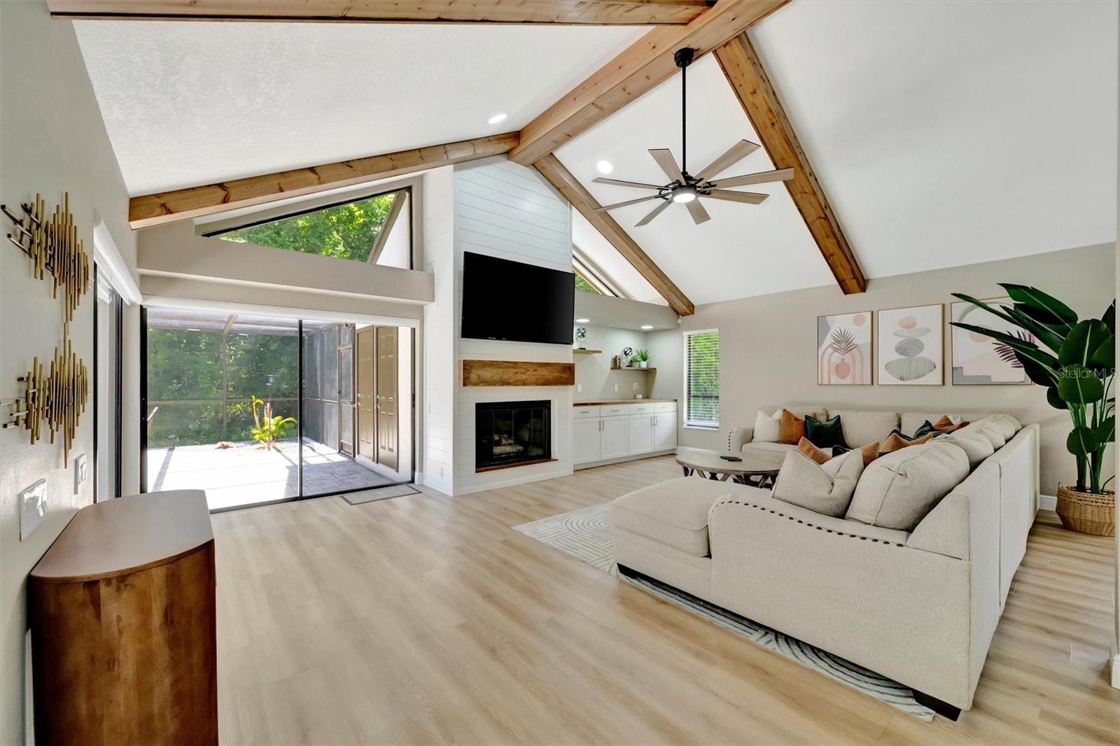 Image 7 of 96 For 15507 Fentress Court