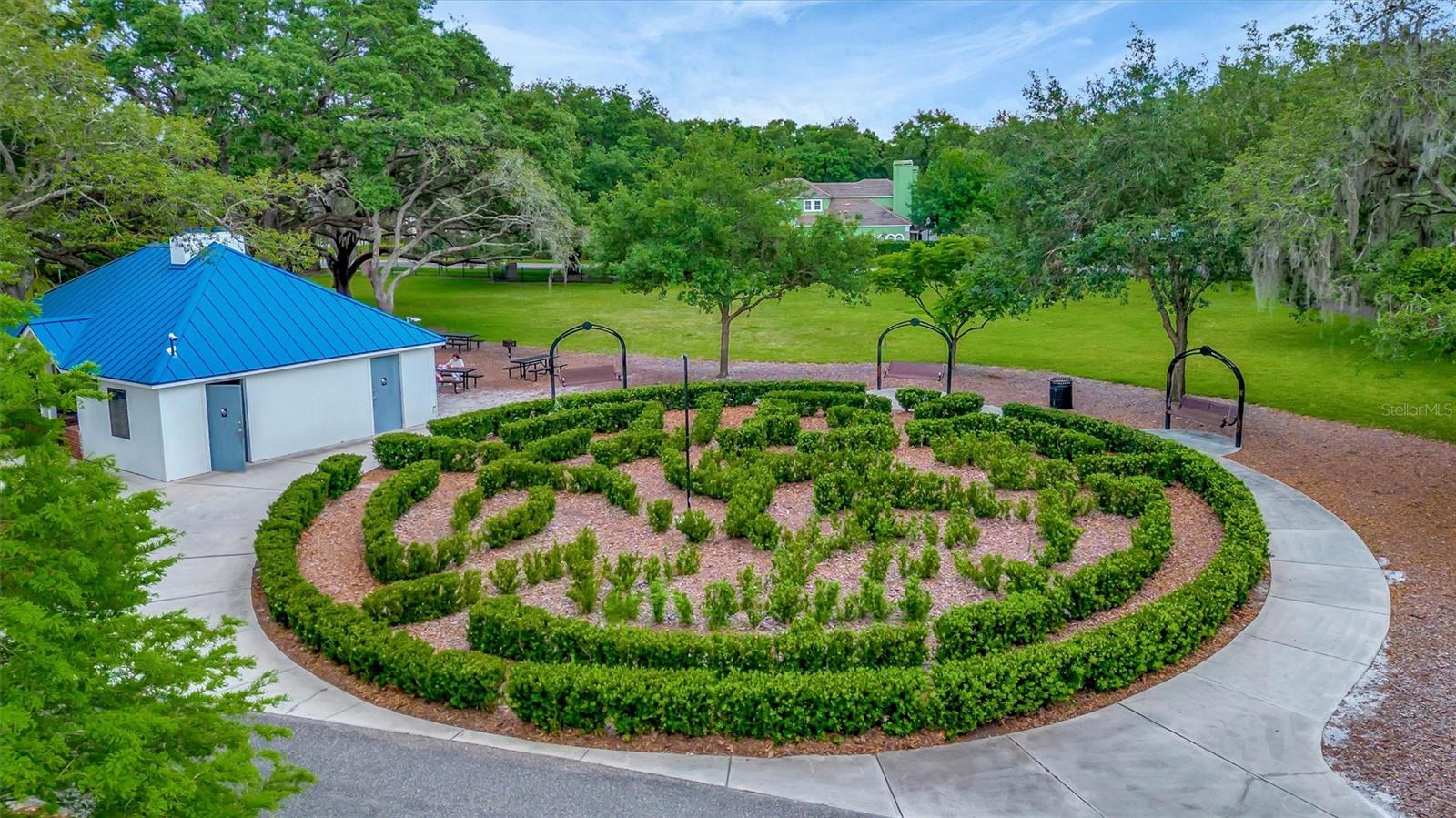 Image 87 of 96 For 15507 Fentress Court