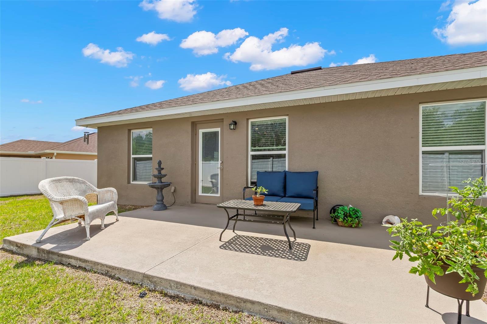 Image 17 of 44 For 16114 Vine Cliff Avenue