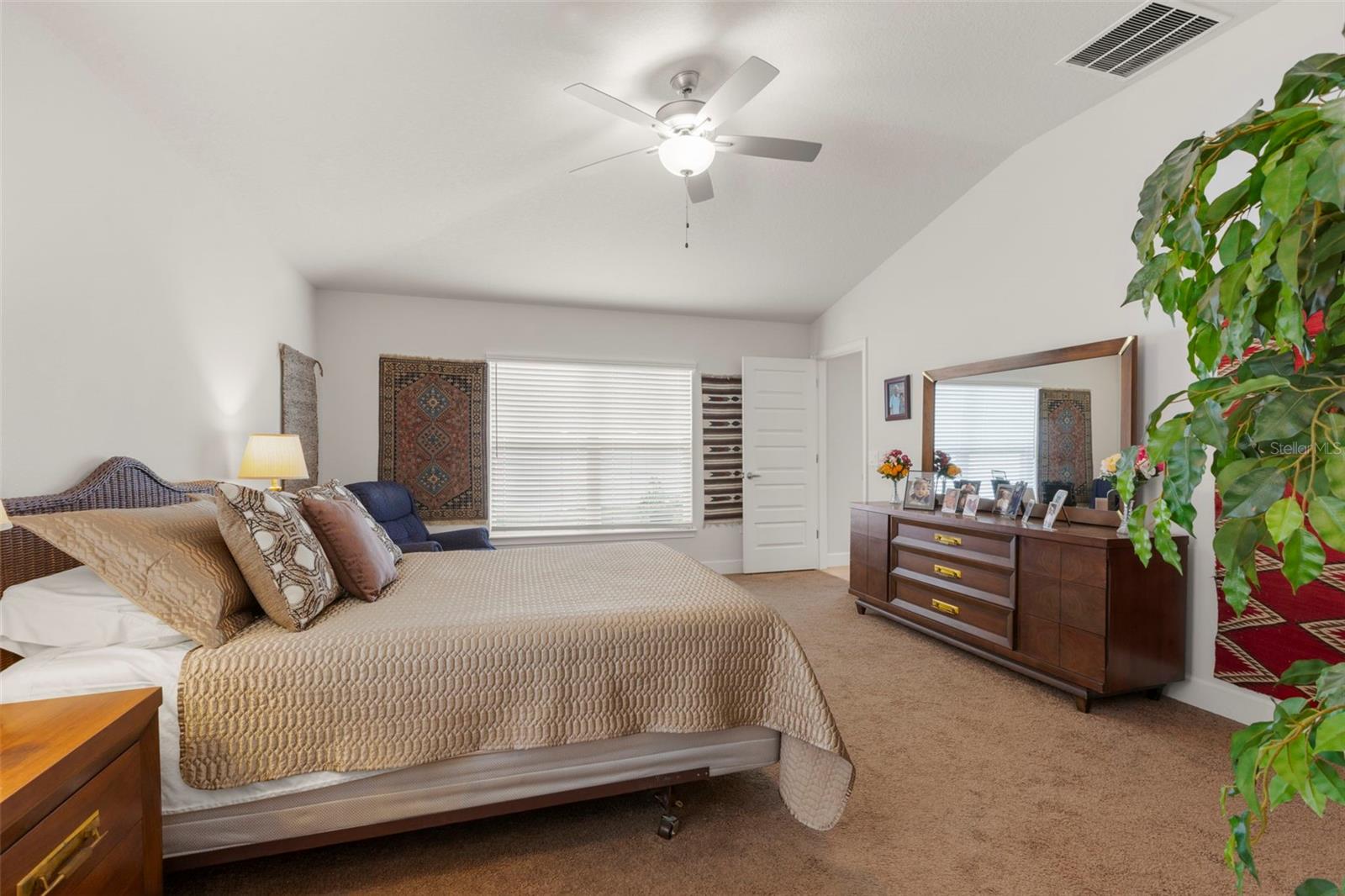 Image 22 of 44 For 16114 Vine Cliff Avenue