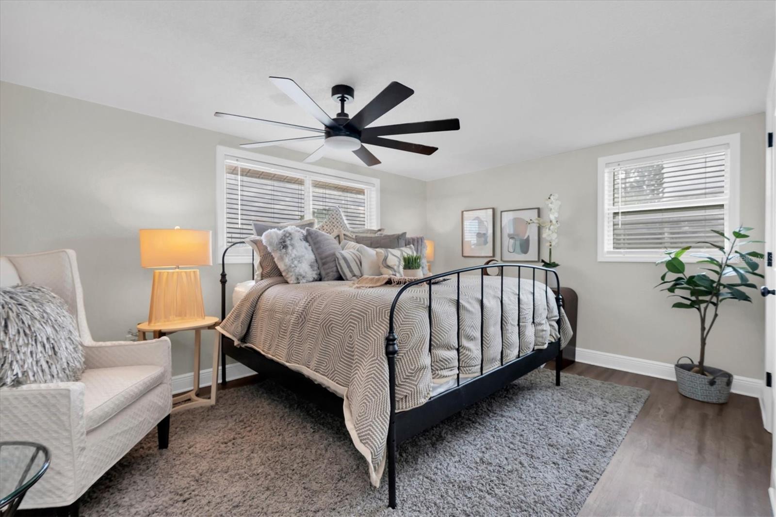 Image 11 of 40 For 8007 Mimosa Drive