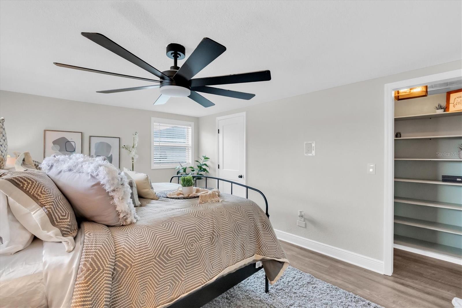 Image 12 of 40 For 8007 Mimosa Drive