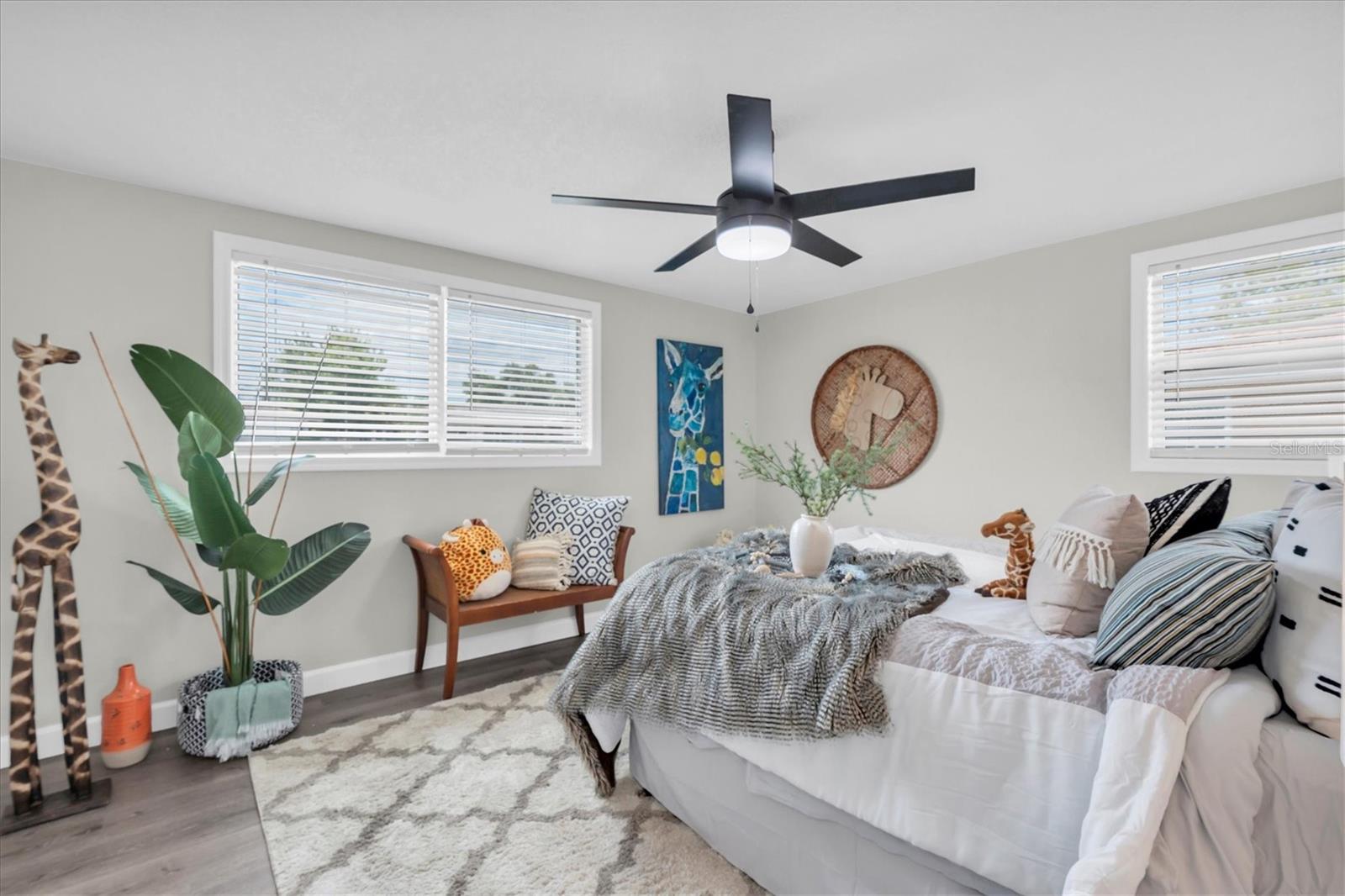 Image 16 of 40 For 8007 Mimosa Drive