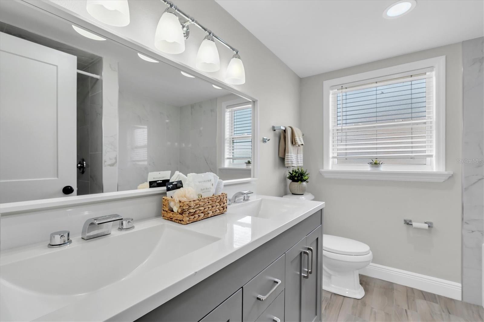 Image 20 of 40 For 8007 Mimosa Drive