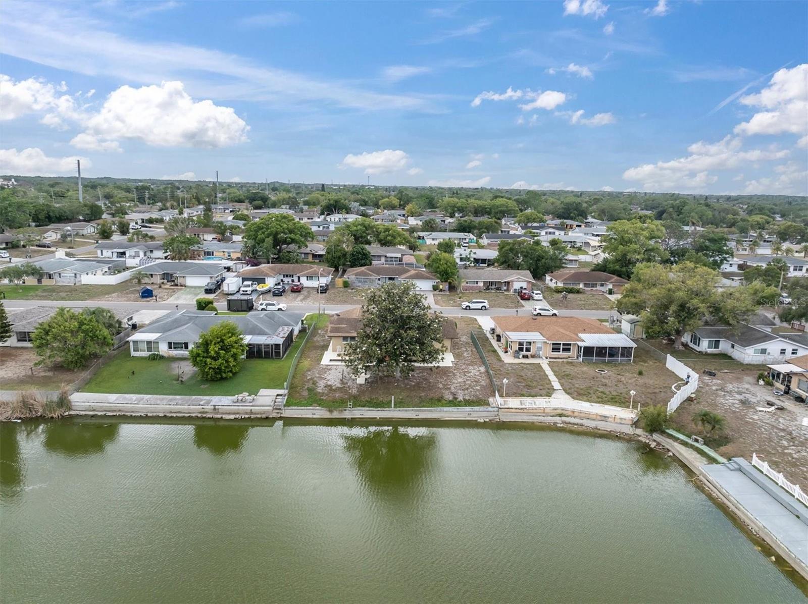 Image 32 of 40 For 8007 Mimosa Drive