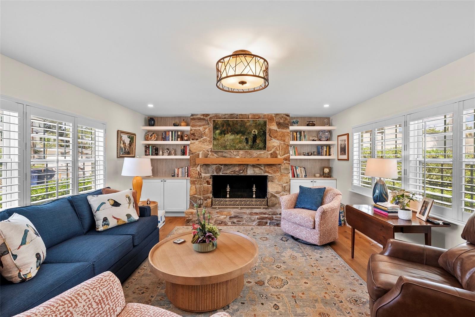 Image 22 of 58 For 4705 San Rafael Street