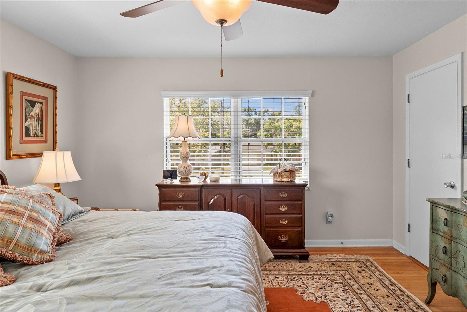 Image 28 of 58 For 4705 San Rafael Street