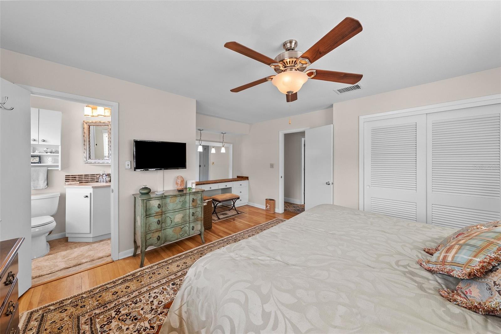 Image 30 of 58 For 4705 San Rafael Street