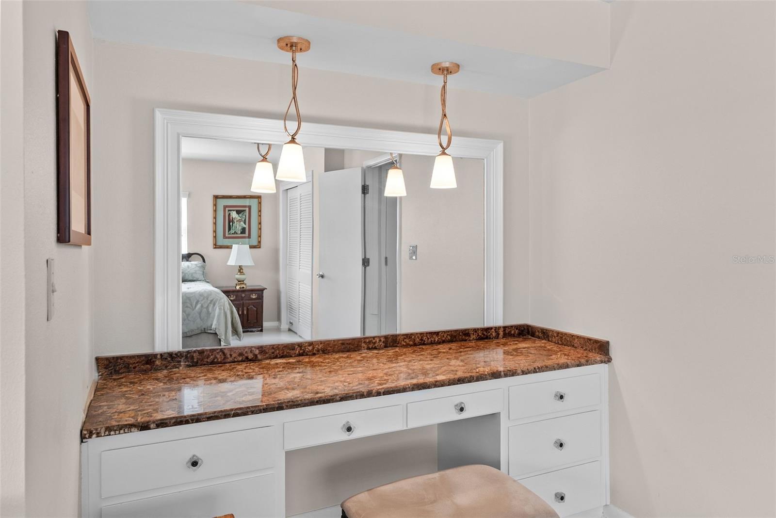 Image 32 of 58 For 4705 San Rafael Street