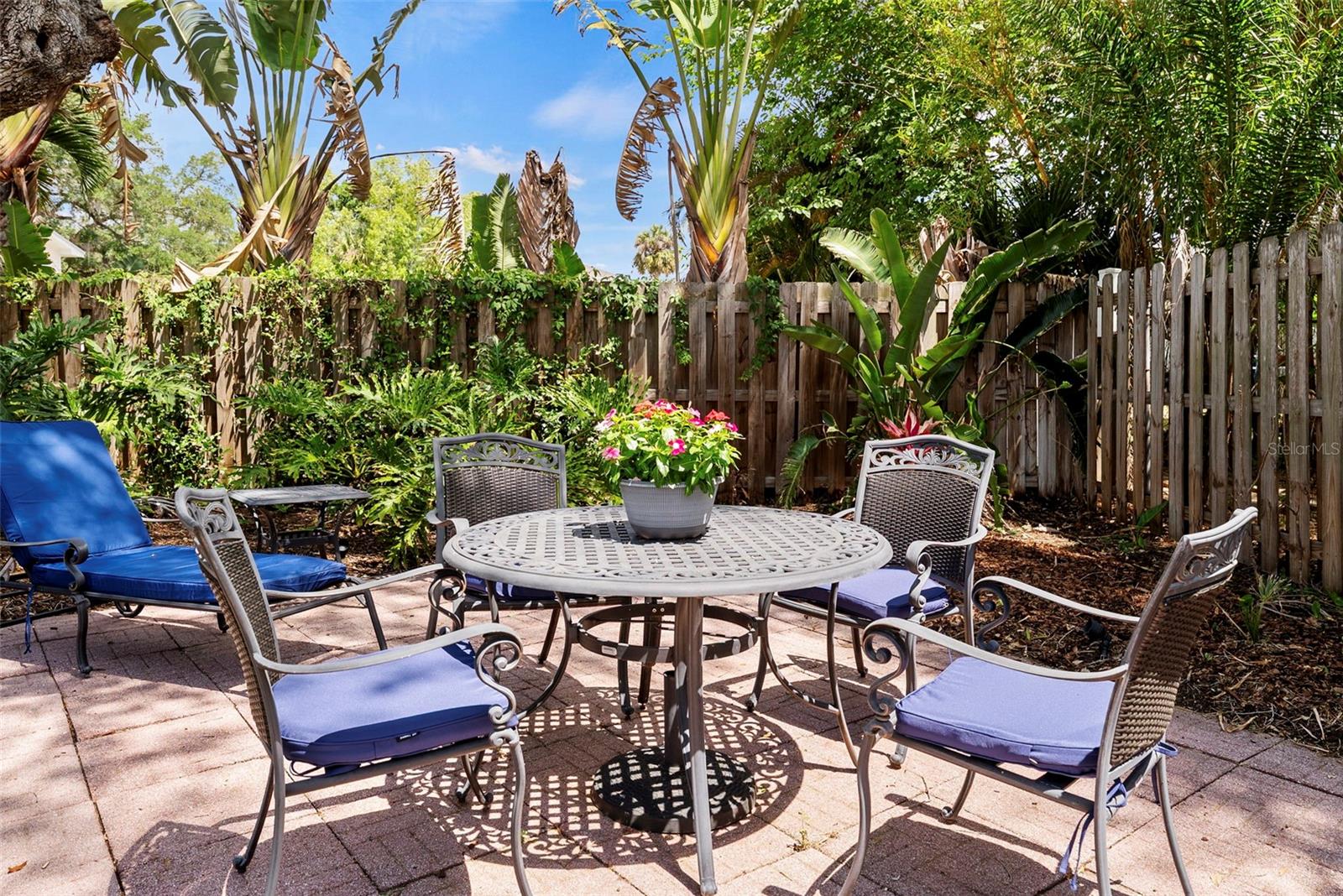 Image 48 of 58 For 4705 San Rafael Street