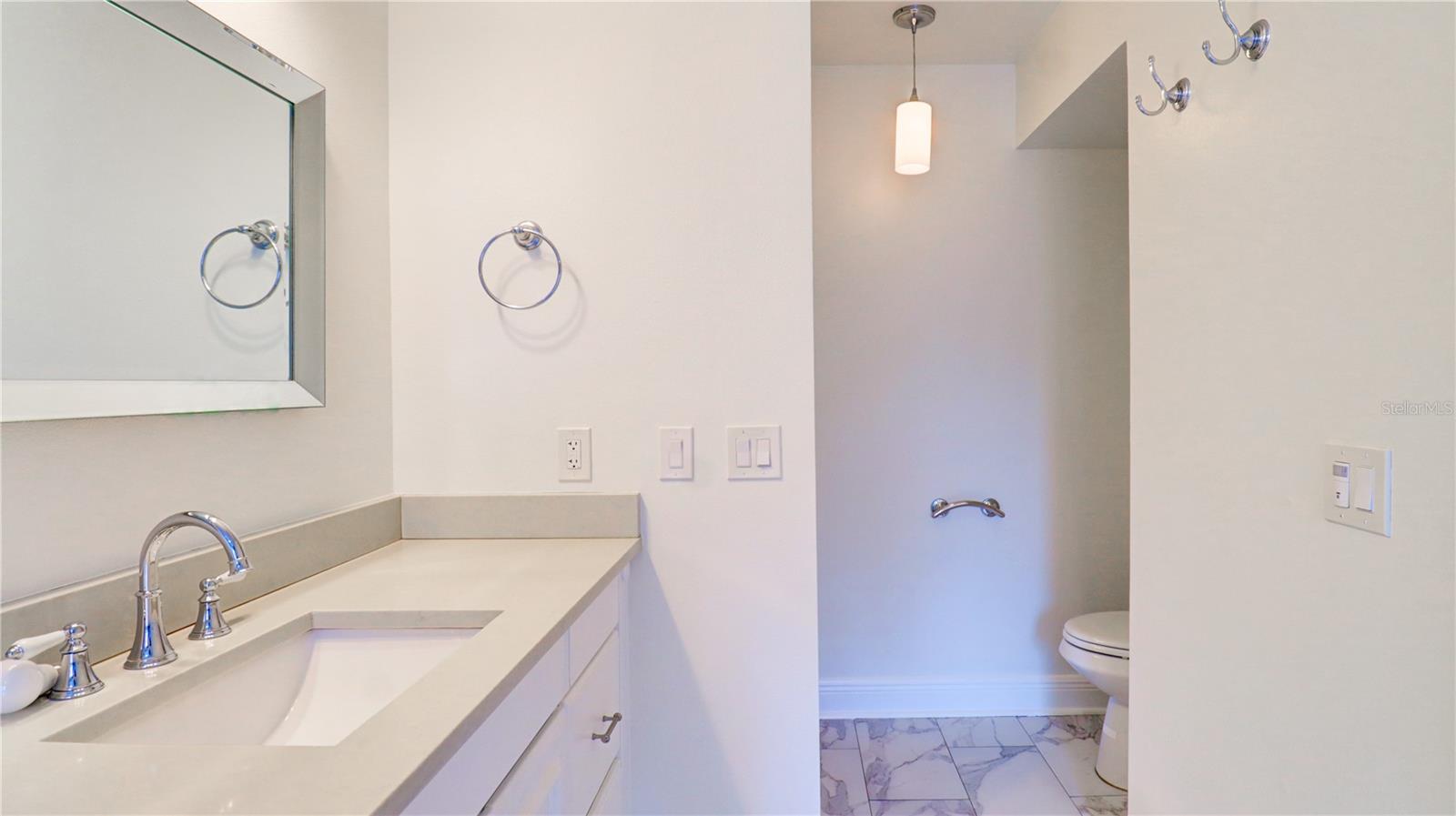 Image 34 of 35 For 9481 Highland Oak Drive 1001