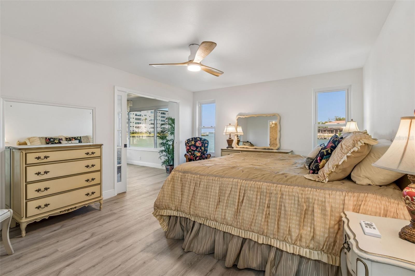Image 18 of 47 For 5960 30th Avenue S 114