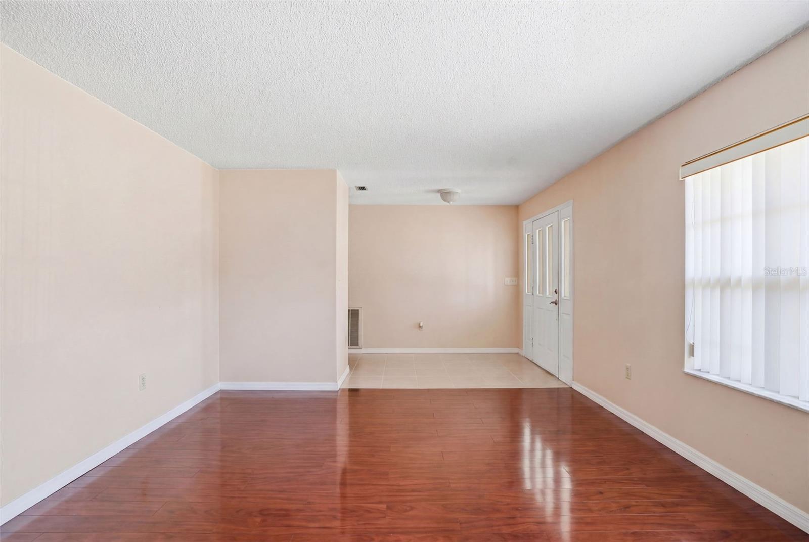 Image 12 of 63 For 2258 Claremont Lane