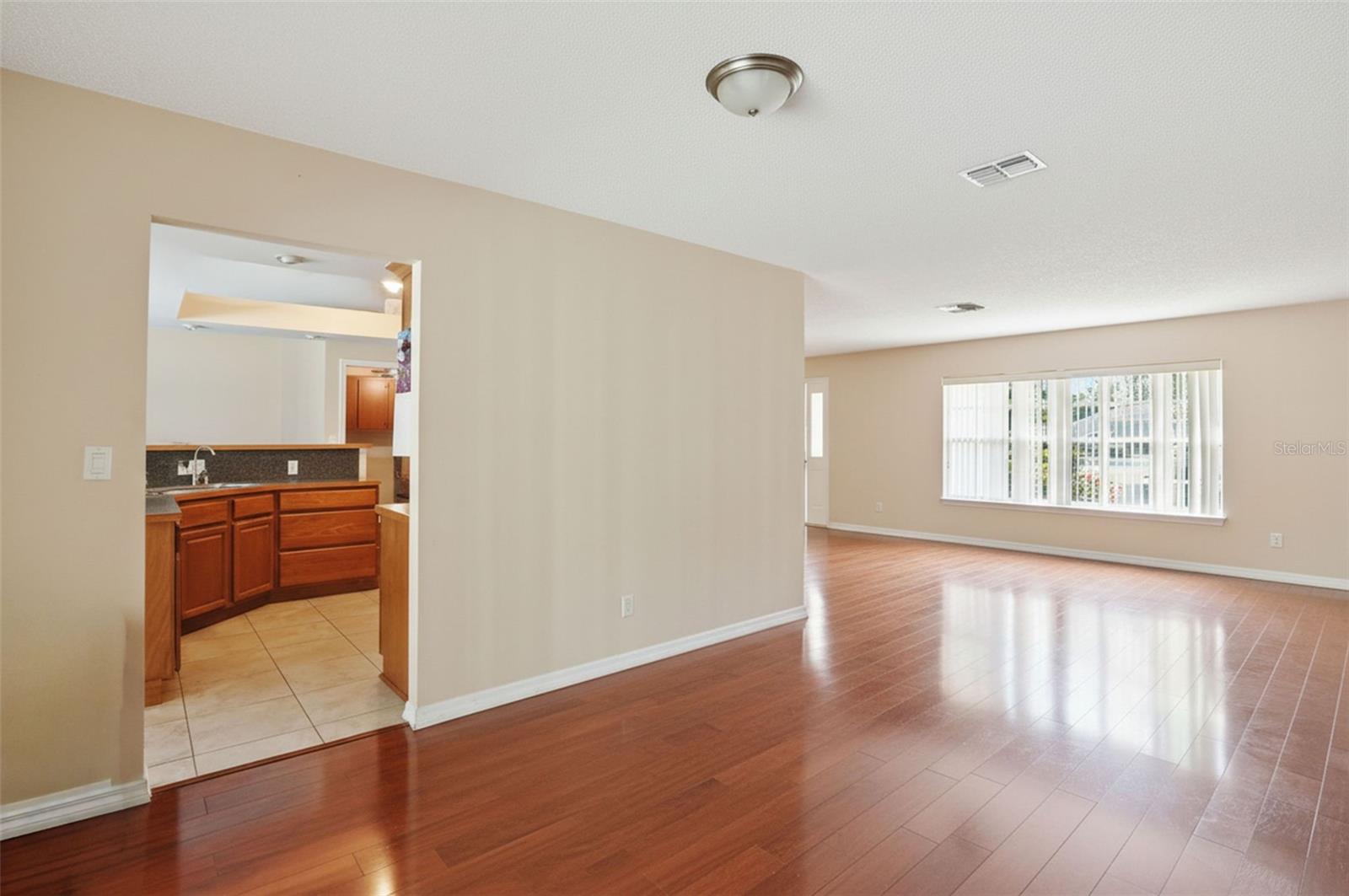 Image 13 of 63 For 2258 Claremont Lane