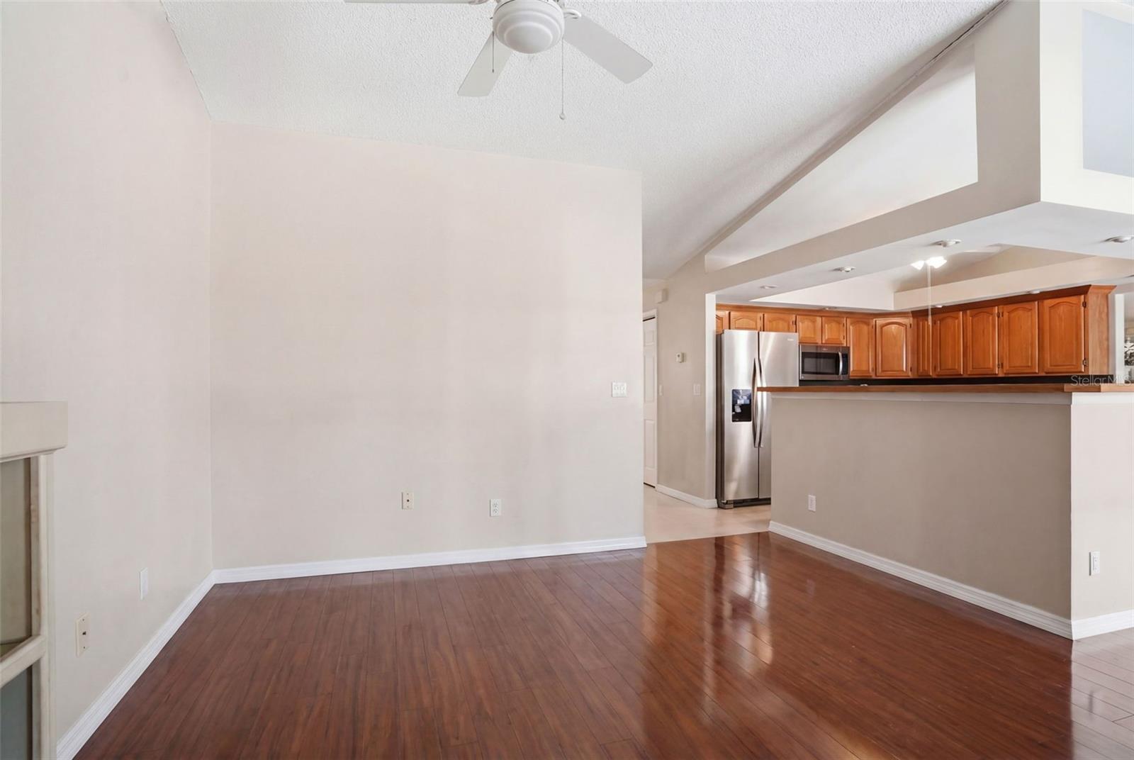 Image 14 of 63 For 2258 Claremont Lane