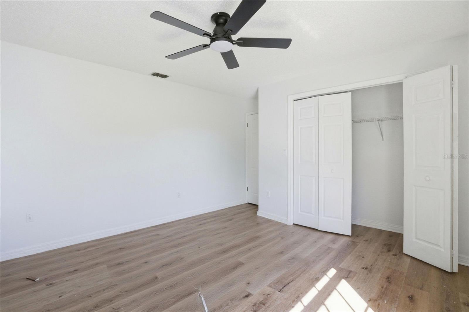 Image 33 of 63 For 2258 Claremont Lane