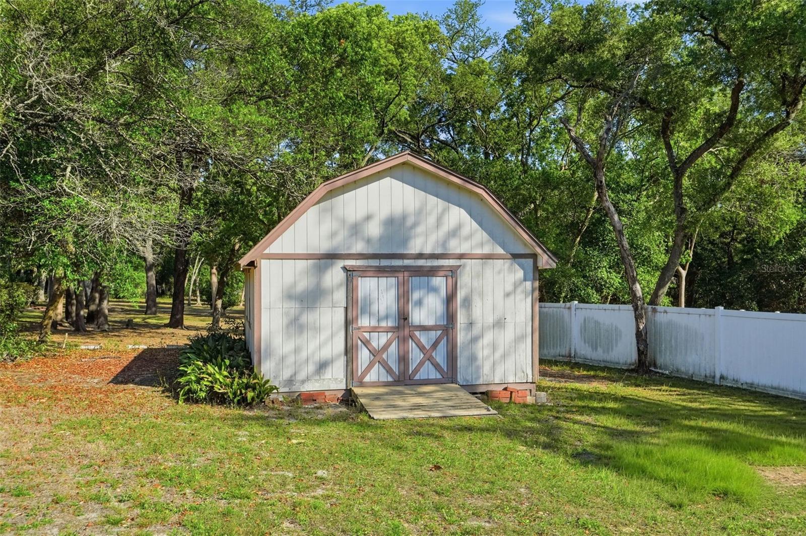 Image 49 of 63 For 2258 Claremont Lane