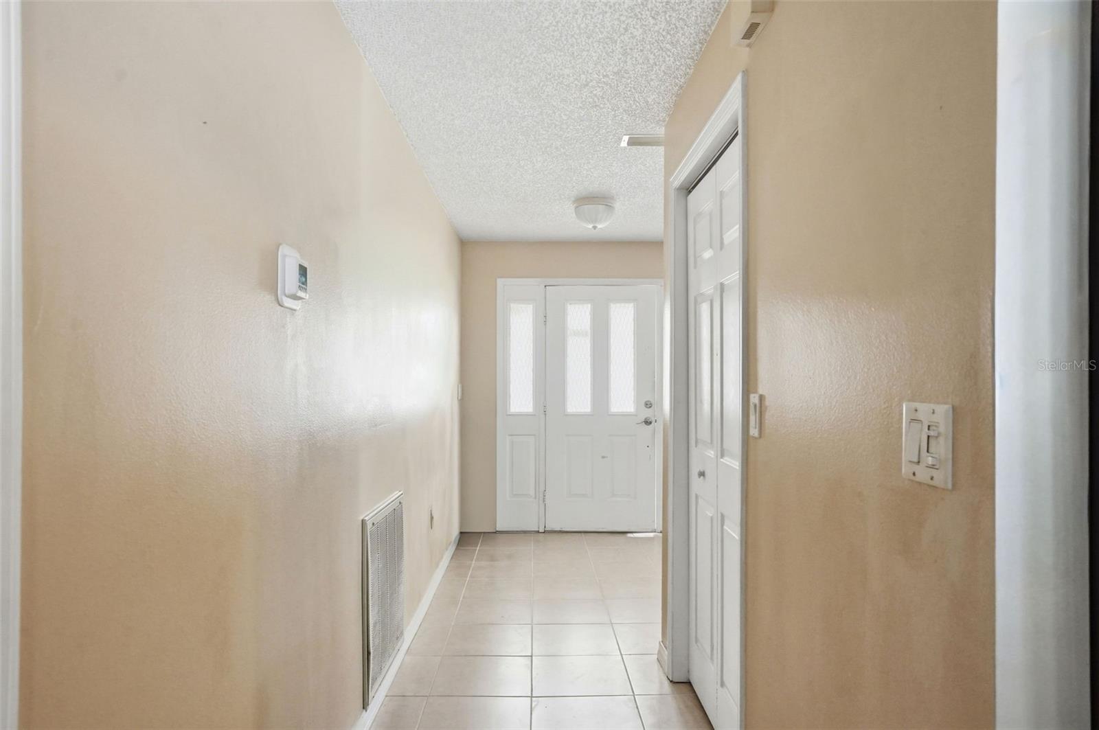 Image 8 of 63 For 2258 Claremont Lane