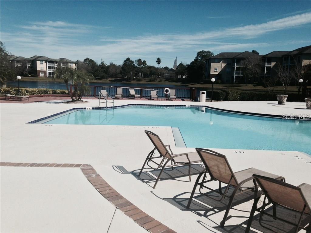 Image 18 of 19 For 4211 Chatham Oak Court 114