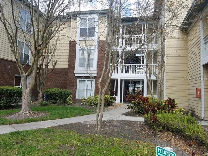 Image 2 of 19 For 4211 Chatham Oak Court 114