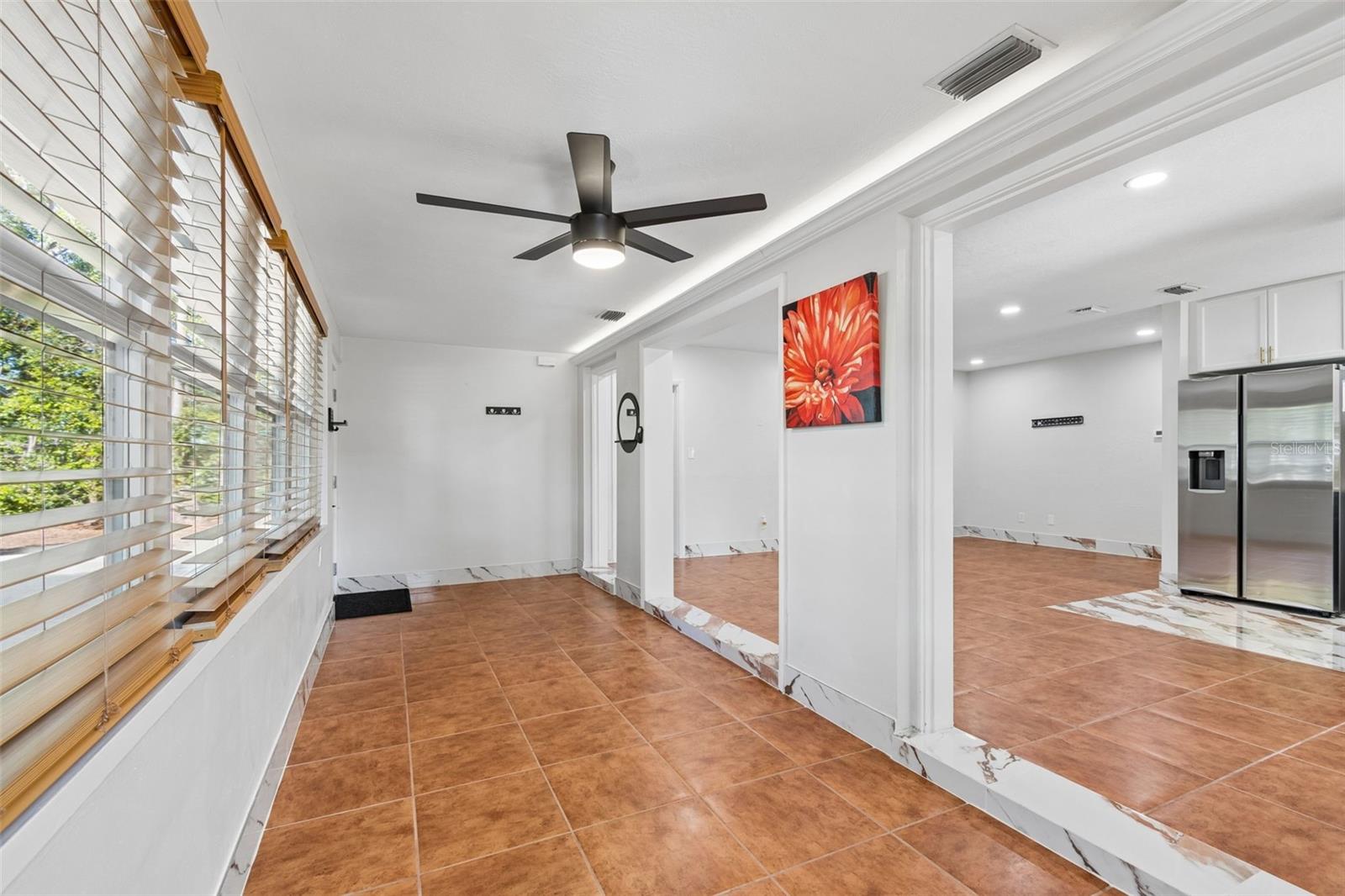 Image 13 of 64 For 5857 4th Avenue N