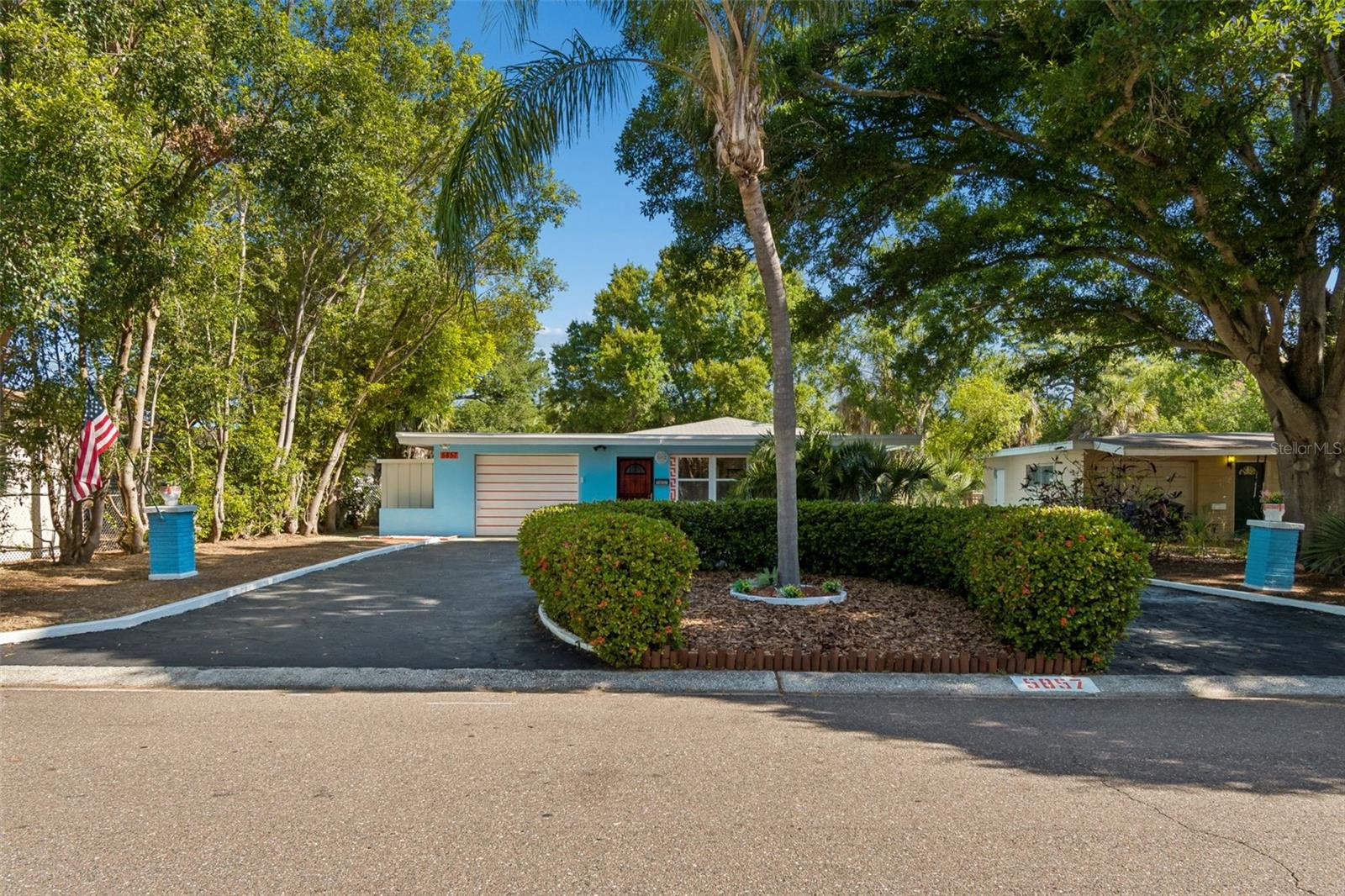 Image 2 of 64 For 5857 4th Avenue N