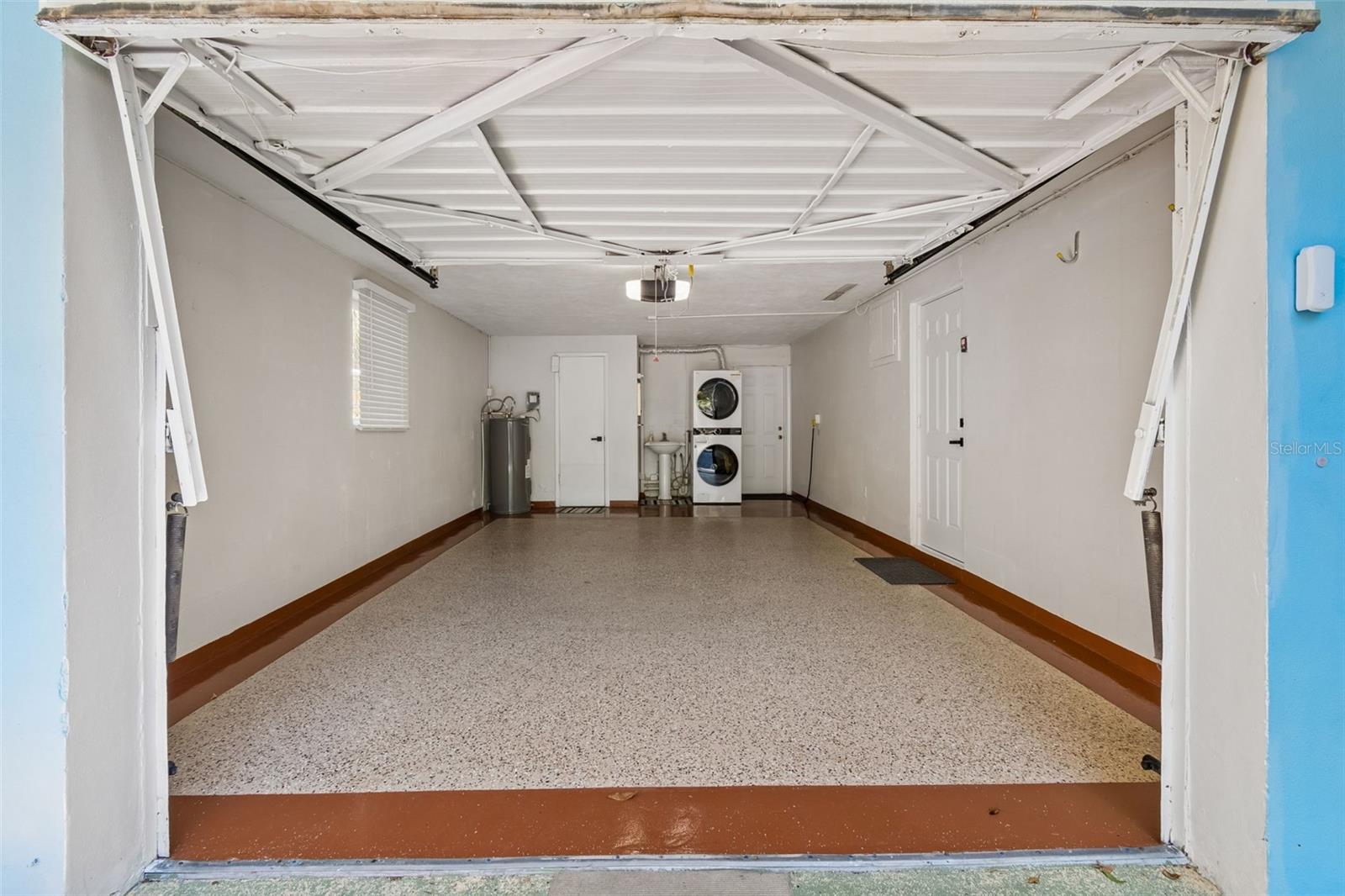 Image 42 of 64 For 5857 4th Avenue N