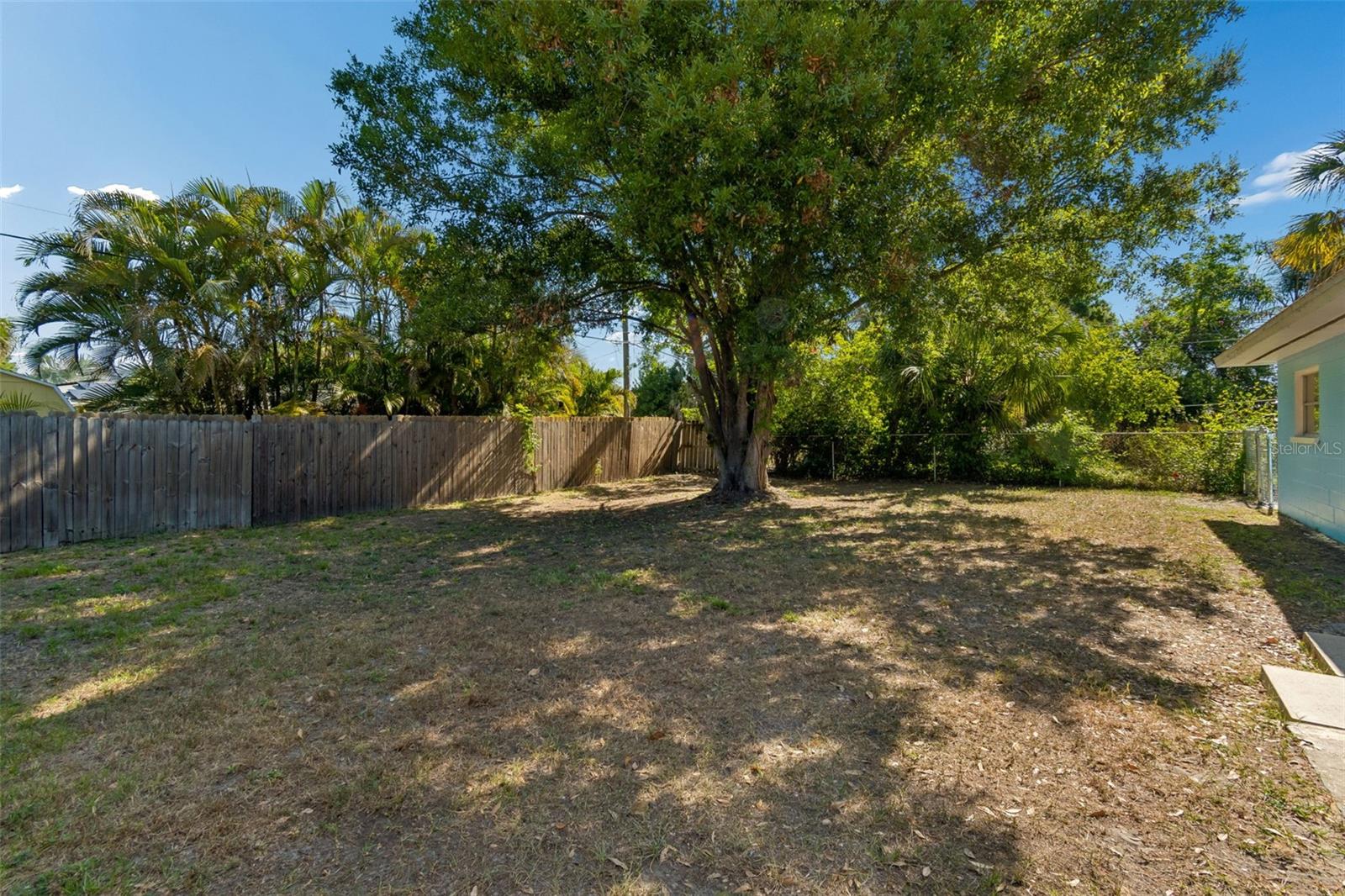 Image 48 of 64 For 5857 4th Avenue N