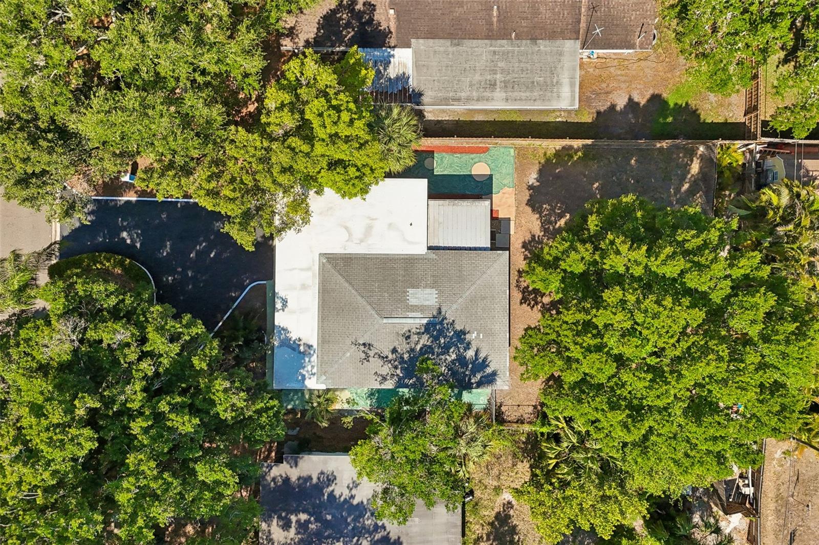 Image 56 of 64 For 5857 4th Avenue N