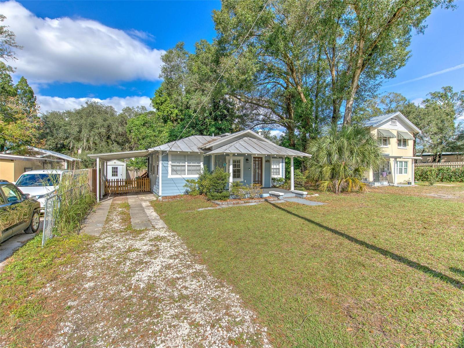 Image 20 of 27 For 728 Hanlon Street