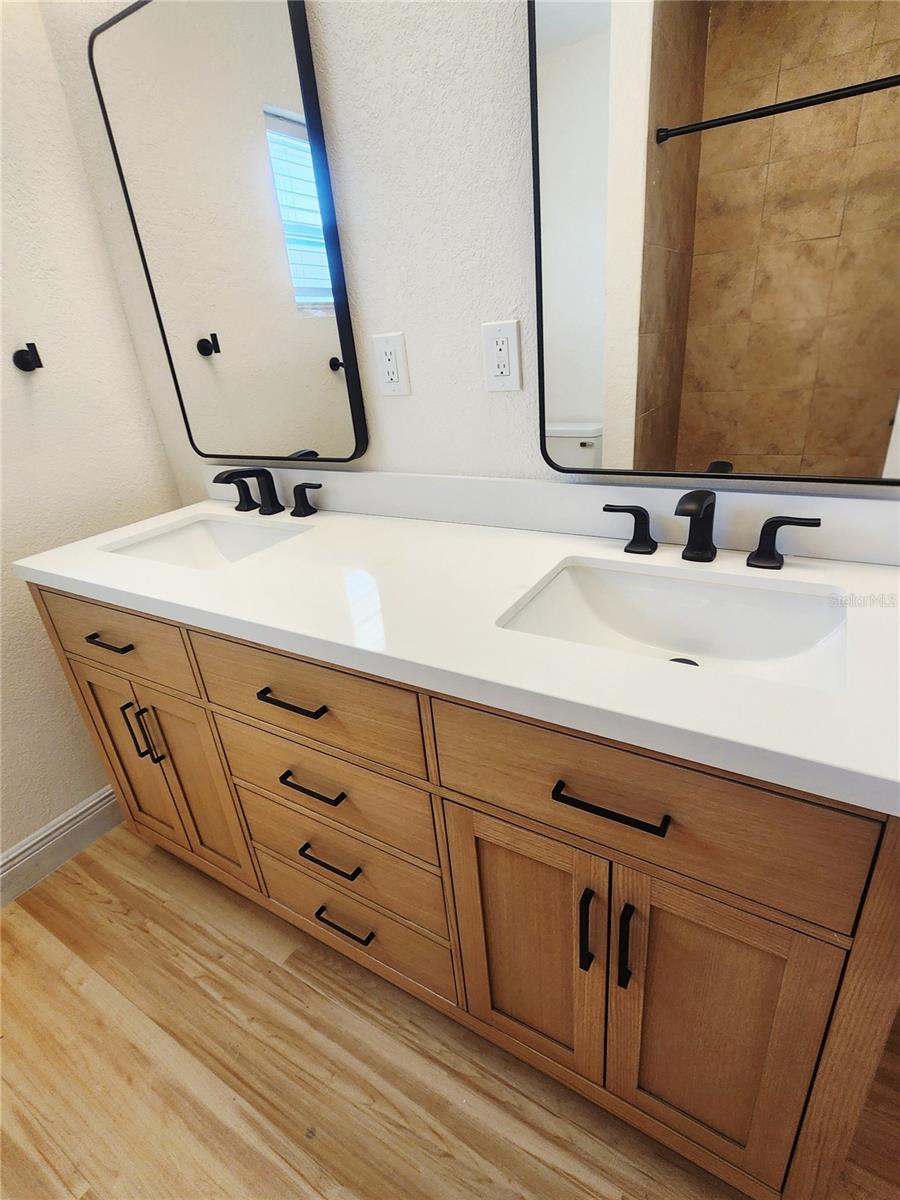 Image 18 of 26 For 2494 Del Rio Way