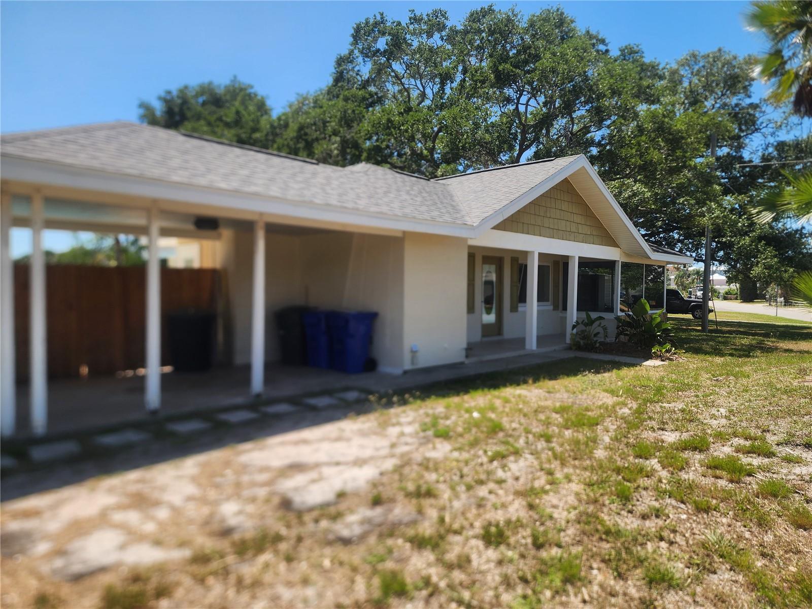 Image 25 of 26 For 2494 Del Rio Way
