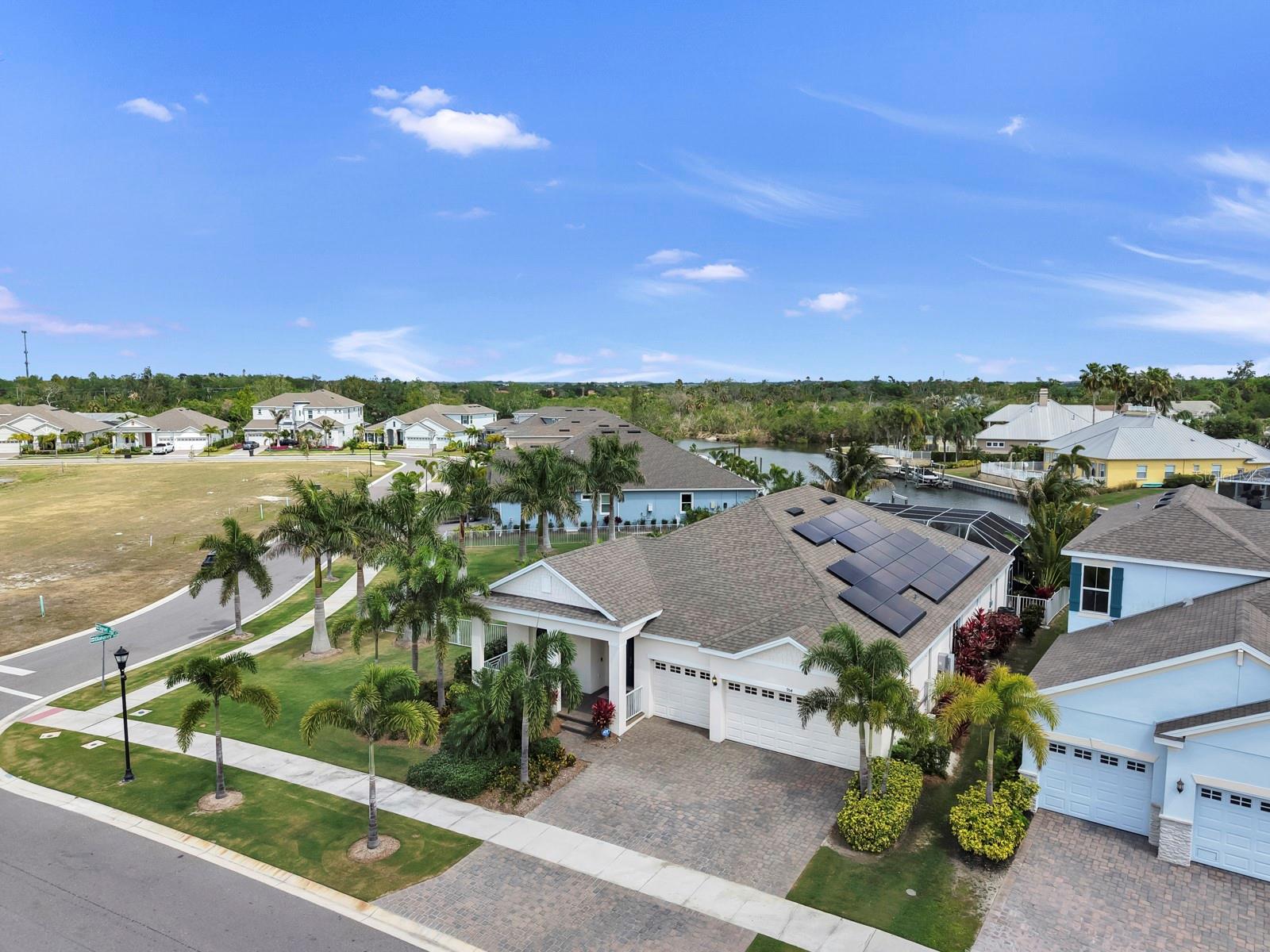 Details for 954 Signet Drive, APOLLO BEACH, FL 33572