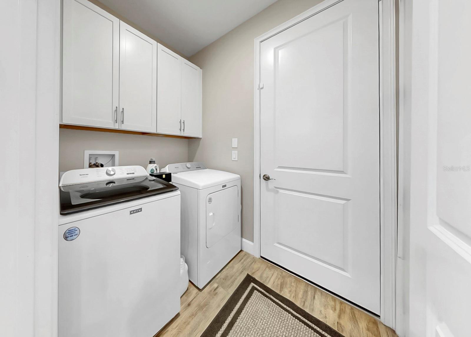 Image 32 of 60 For 954 Signet Drive