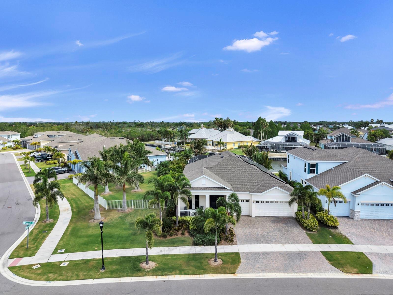 Image 47 of 60 For 954 Signet Drive