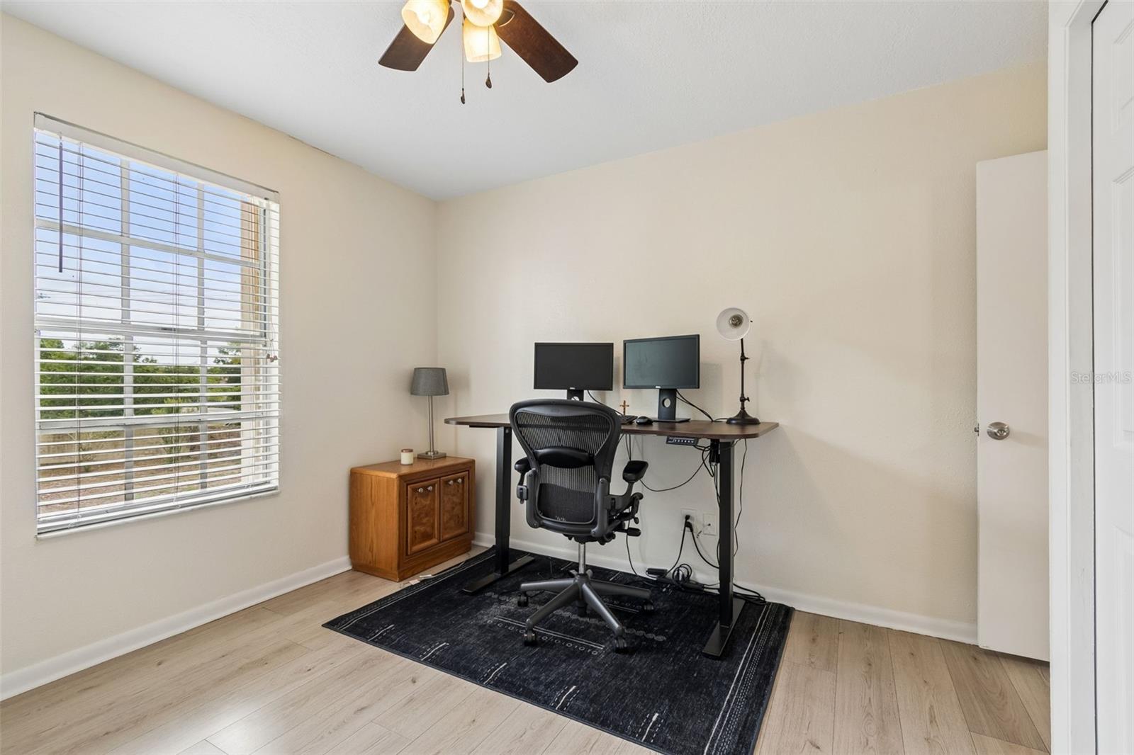Image 13 of 87 For 13813 Fletchers Mill Drive