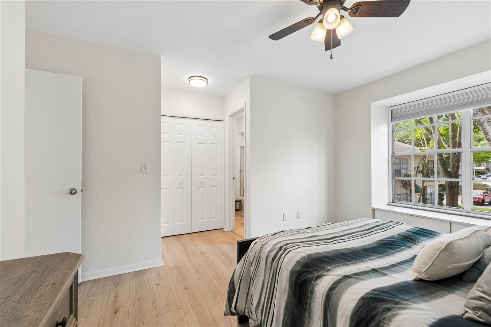Image 24 of 87 For 13813 Fletchers Mill Drive