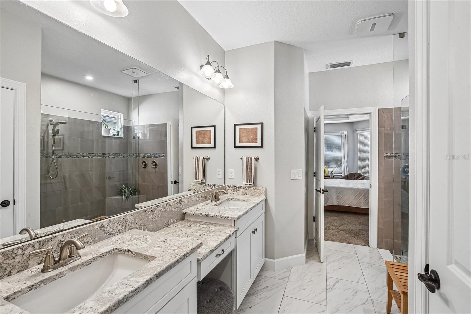 Image 16 of 53 For 10834 Calluna Drive